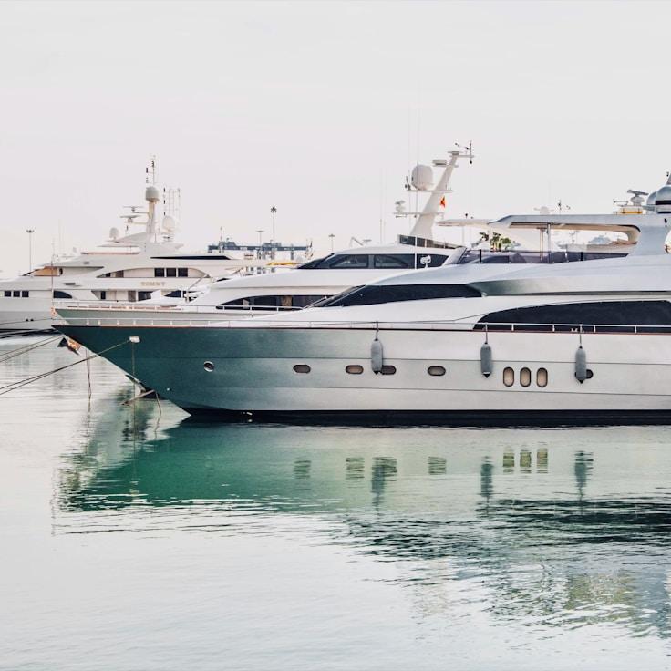 Corporate retreat on yacht